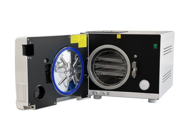 Autoklaw serii E 8L BLACK