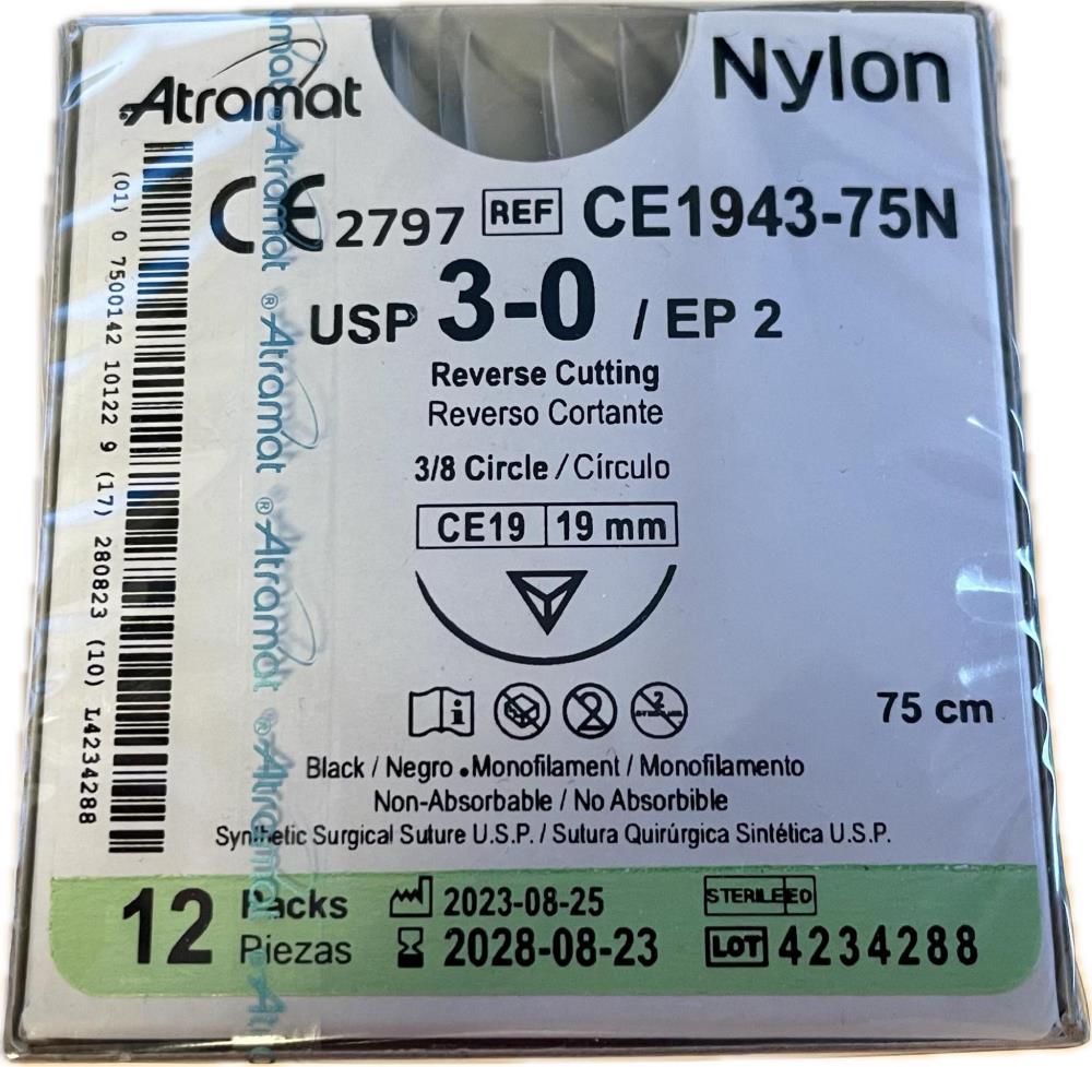 Nici nylon. 3/0 dł. 75 cm, igła CE-19, 3/8 koła, odwrot. tnąca, op. 12 szt